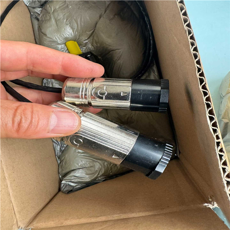 AM3011-0B00-0001 倍福BECKHOFF电机（憨憨电子）