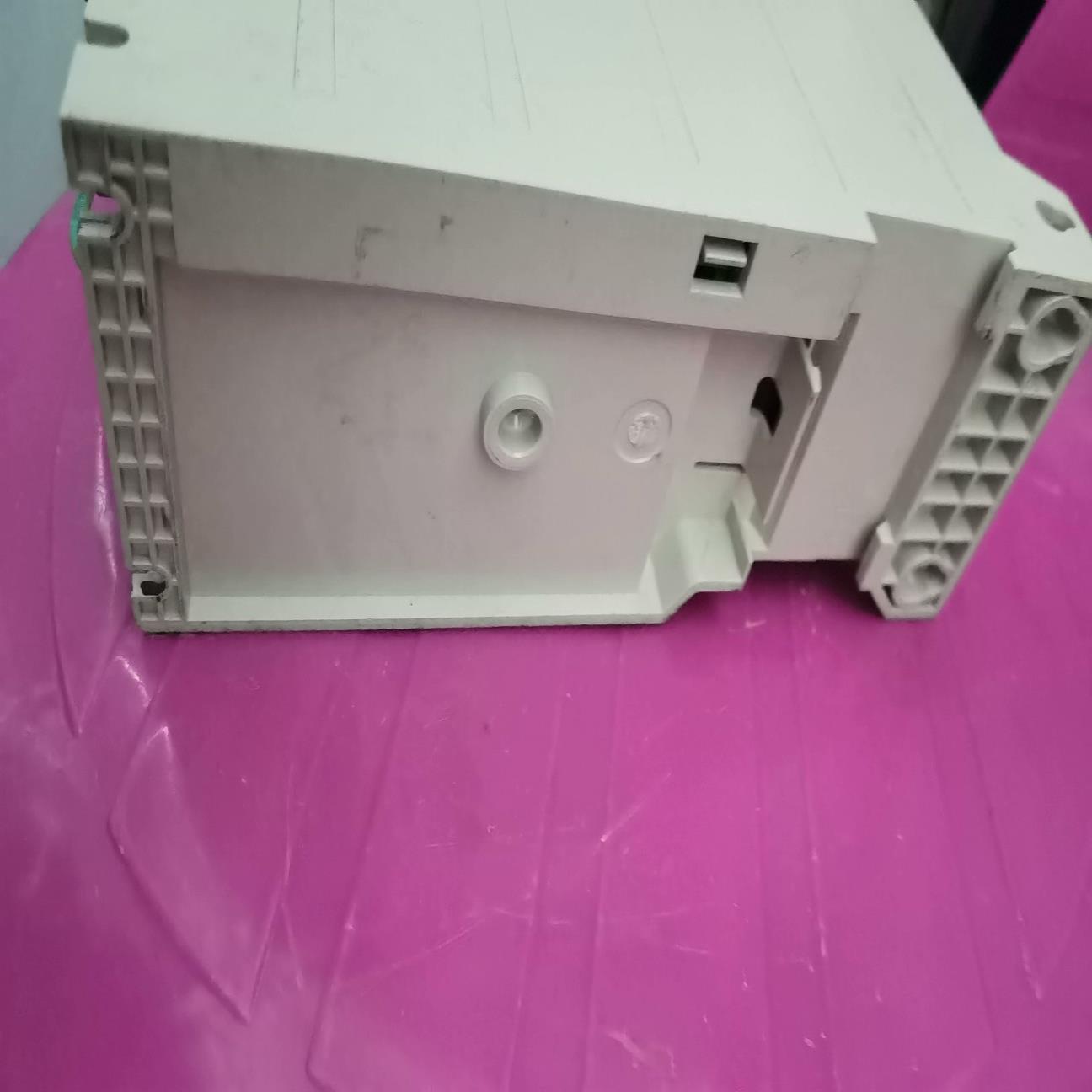 易驱变频器GT100－2S0015G，1.5KW ，输入电压（憨憨电子）