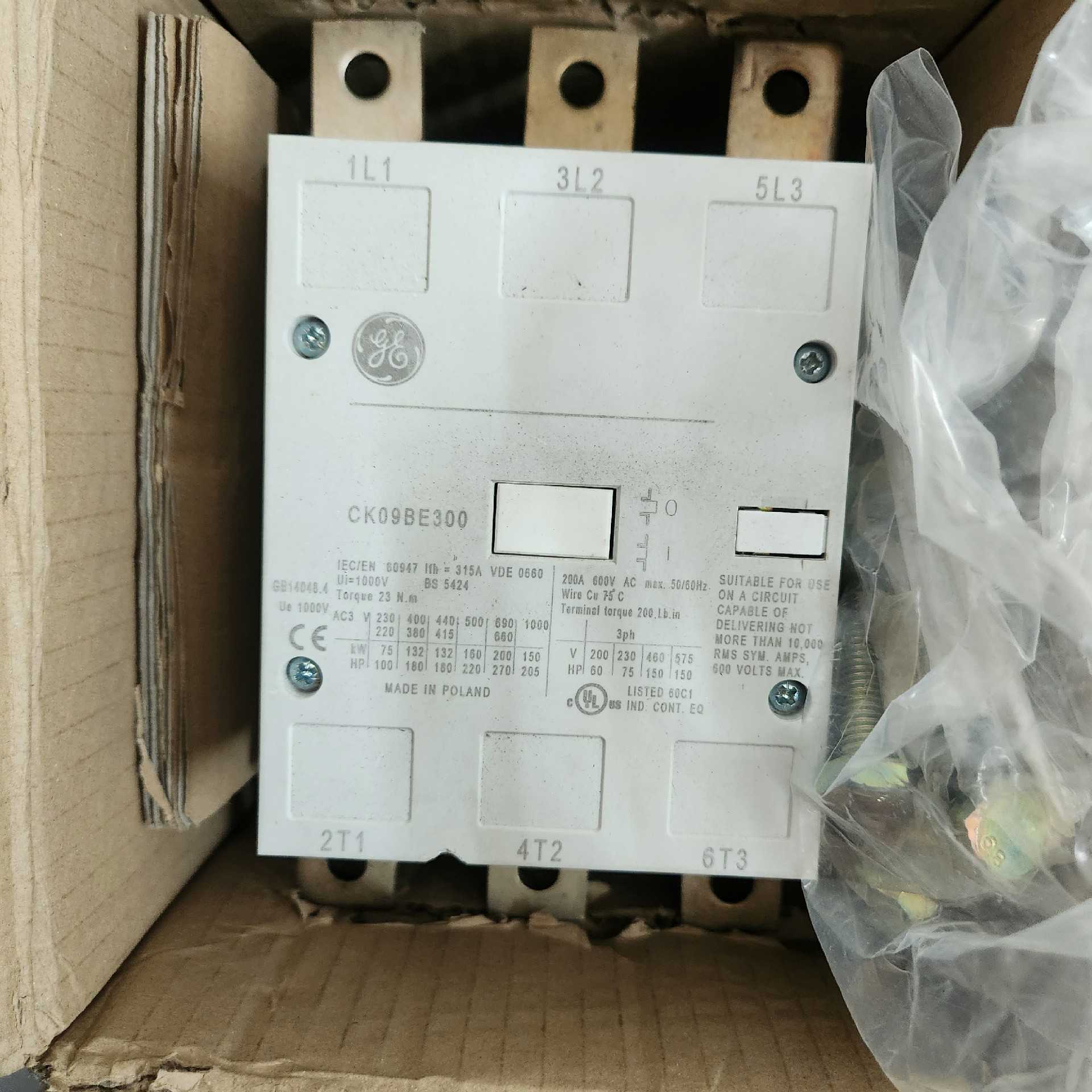 议价~库存 CK090BE300 电压220AC 议价