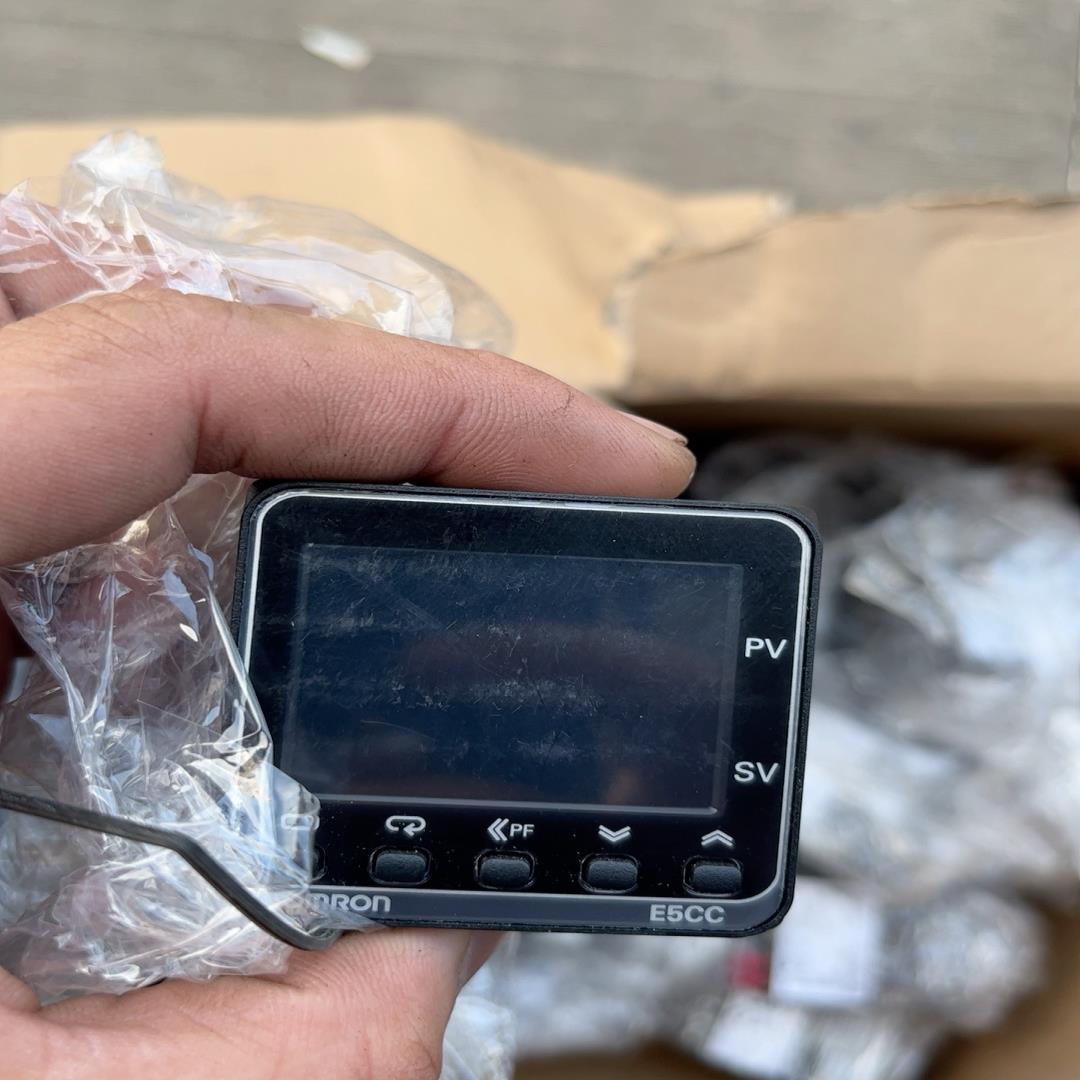 E5CC-QX2DSM-800v2.1的24v(崽崽配件）