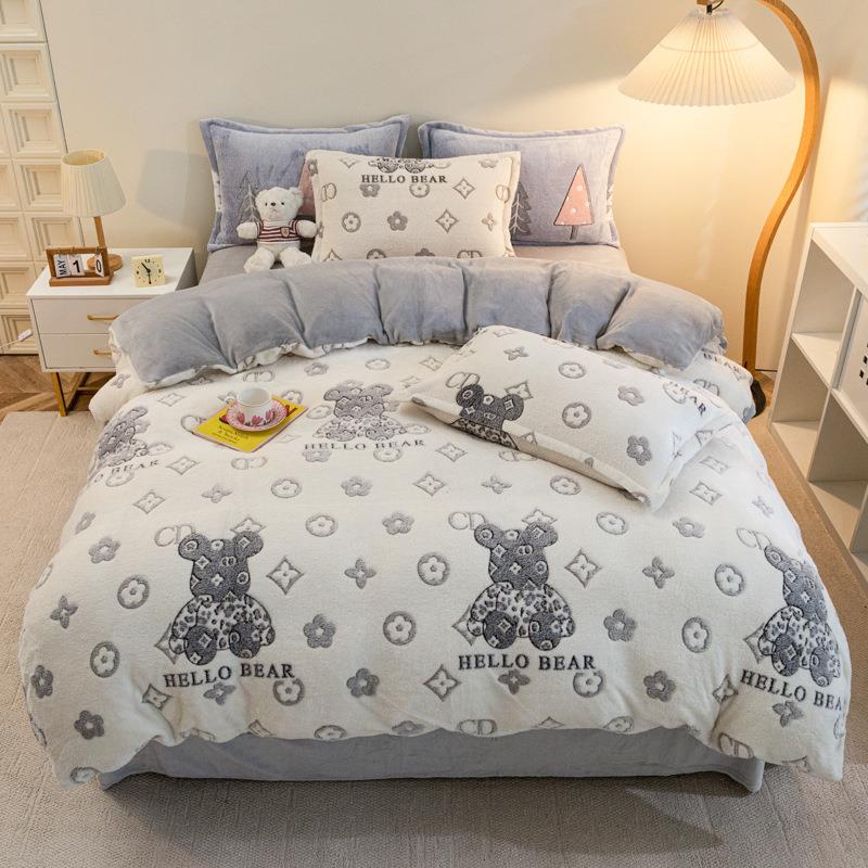 S保暖加绒床上四件套珊瑚绒法兰绒面牛奶被套床单三件套冬季宿舍