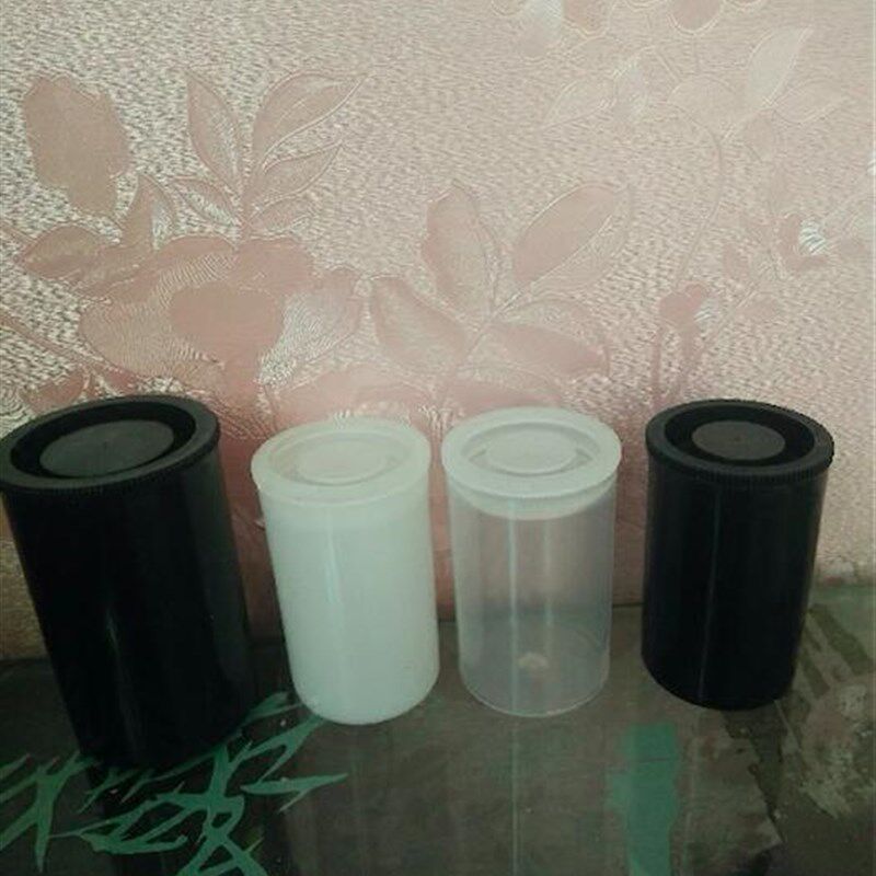 胶卷盒塑料防水防尘m密封颜料鱼饵盒白色黑色收纳盒胶卷筒笛膜盒