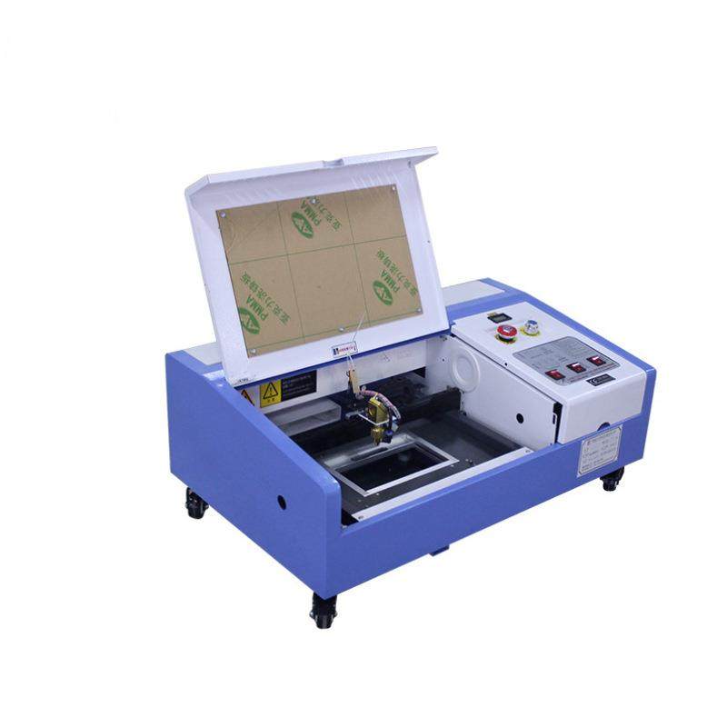 小型激光雕刻切割机3020木版画激光雕刻航模椴木板切割拼图机