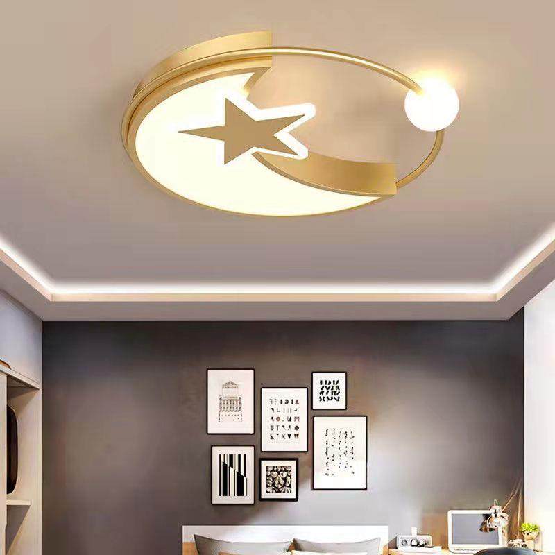 新款北欧LED卧室吸顶灯简约现代房间灯创意个性温馨休闲浪漫灯具