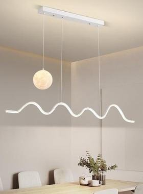 餐厅吊灯奶油风餐桌吧台现代简约月球灯创意极简长条饭厅艺术灯具