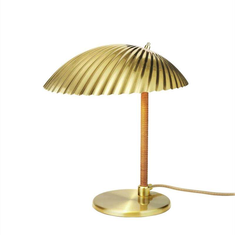 中古黄铜台灯创意复古书桌装饰轻奢高级感氛围灯卧室床头贝壳台灯