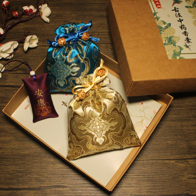 防疫香囊中药车载防感香r包中医汽车随身挂件室内防感避疫草药包