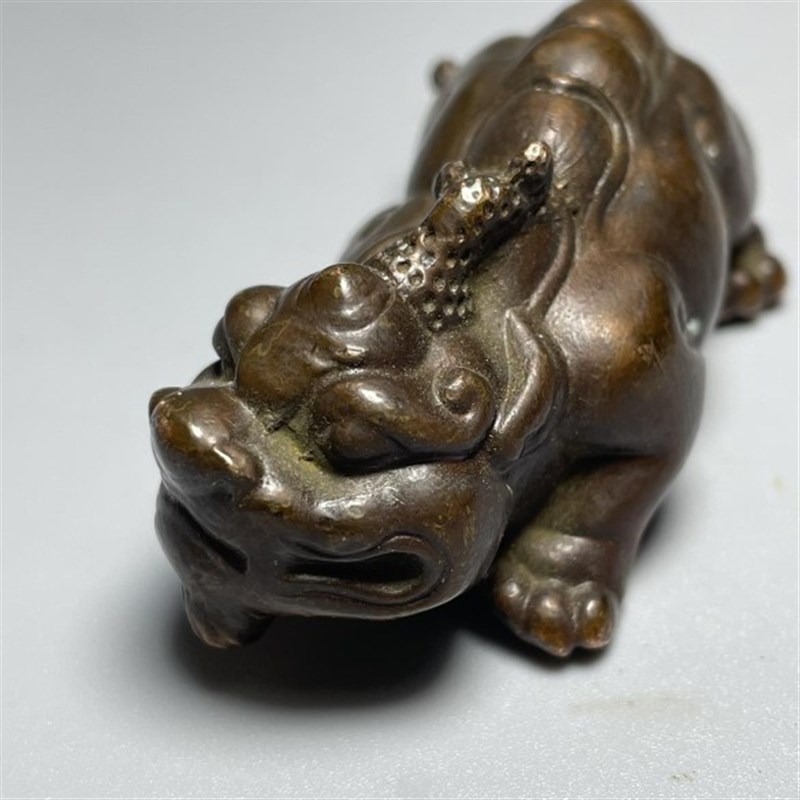 古玩杂项铜器收藏貔貅瑞兽摆v件复古茶宠居家装饰文房用品镇尺压