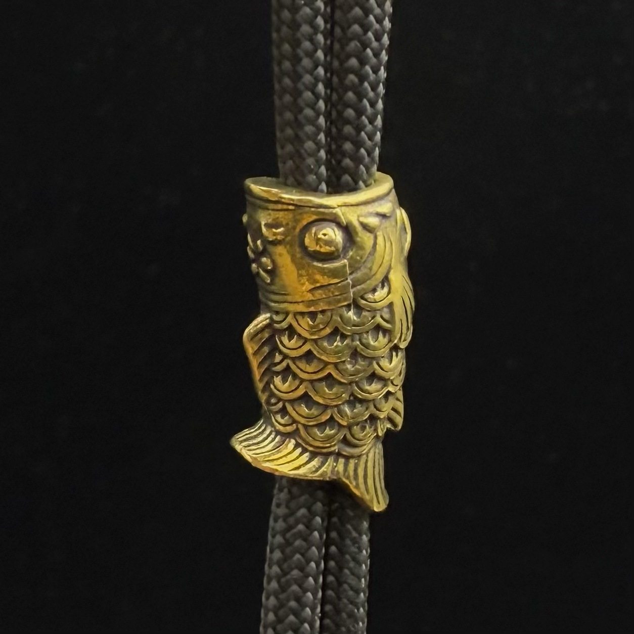 黄铜做旧小锦鲤EDC伞绳手电坠