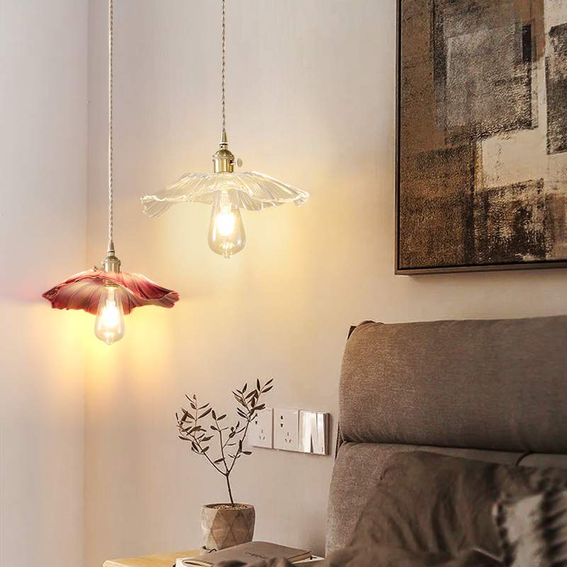北欧餐厅花朵吊灯现代简约玄关咖啡服装店卧室床头吧台清新小吊灯
