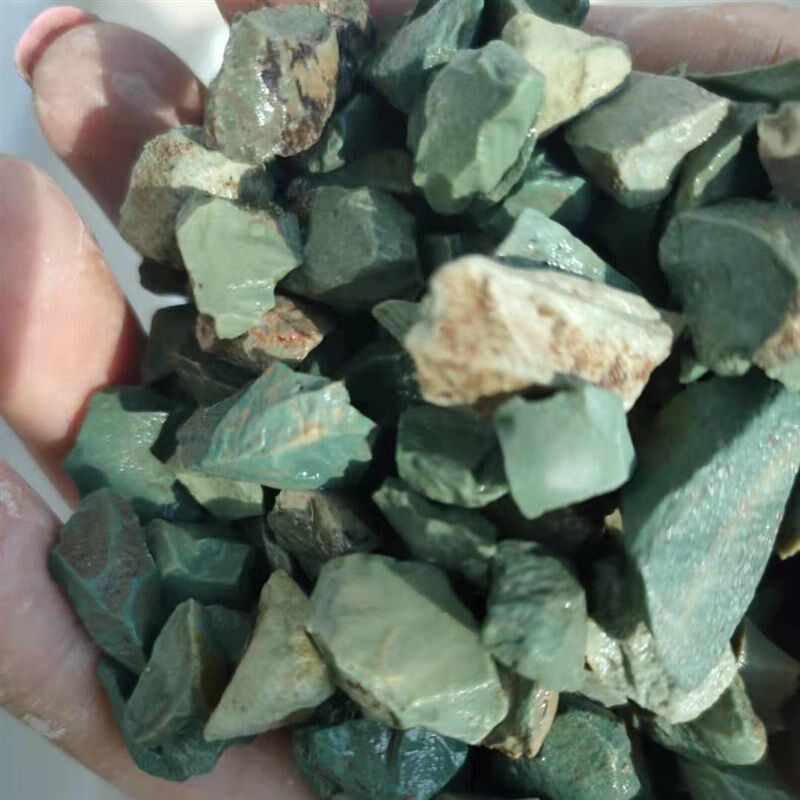 速发绿沸石水产养殖过滤料绿沸石污水处理沸石粉园艺栽培沸石颗粒