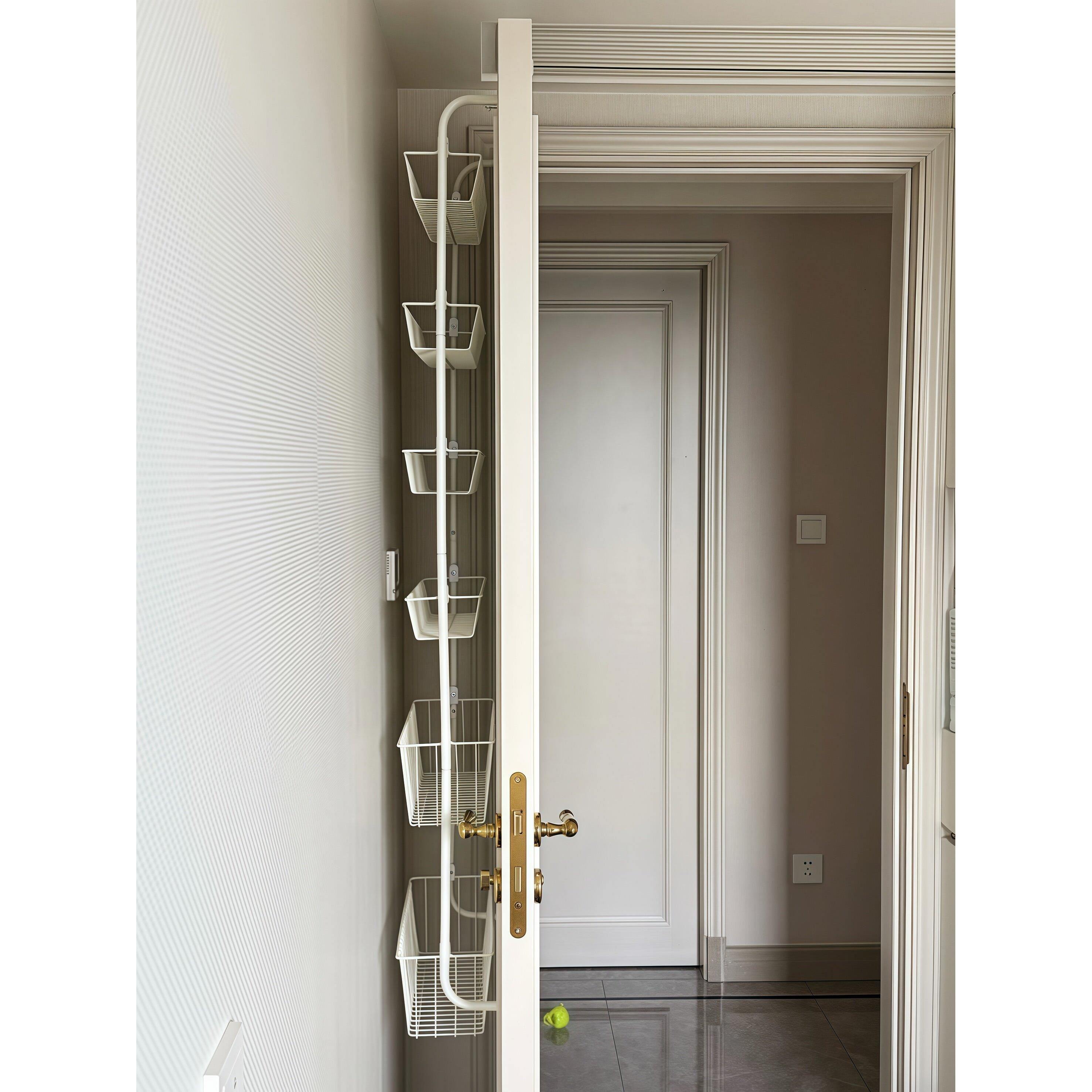 门后夹缝免打孔置物架创意吸盘式多层收纳挂篮浴室卫生间整理挂架,收纳整理,挂门置物架,淘宝优惠券,粉丝福利购,淘宝优惠卷