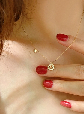 王府井官万珠宝设计师