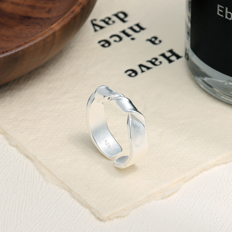 日本品质S925纯银简约纽带造型开口戒指女小众时尚设计个性创意冷