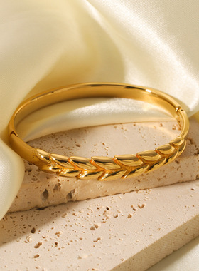 日本品质欧美不锈钢麦穗手镯轻奢高级感手镯女钛钢不掉色手饰气质