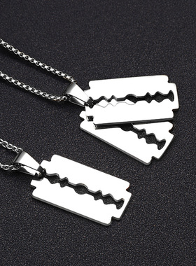 新款韩版钛钢刀片男女项链霸气潮人简约长款毛衣链男挂坠个性吊坠