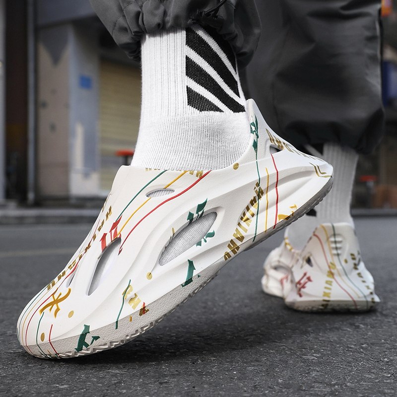 海峡虎洞洞鞋男外穿踩屎感防臭防滑户外两用男士包头凉拖沙滩鞋