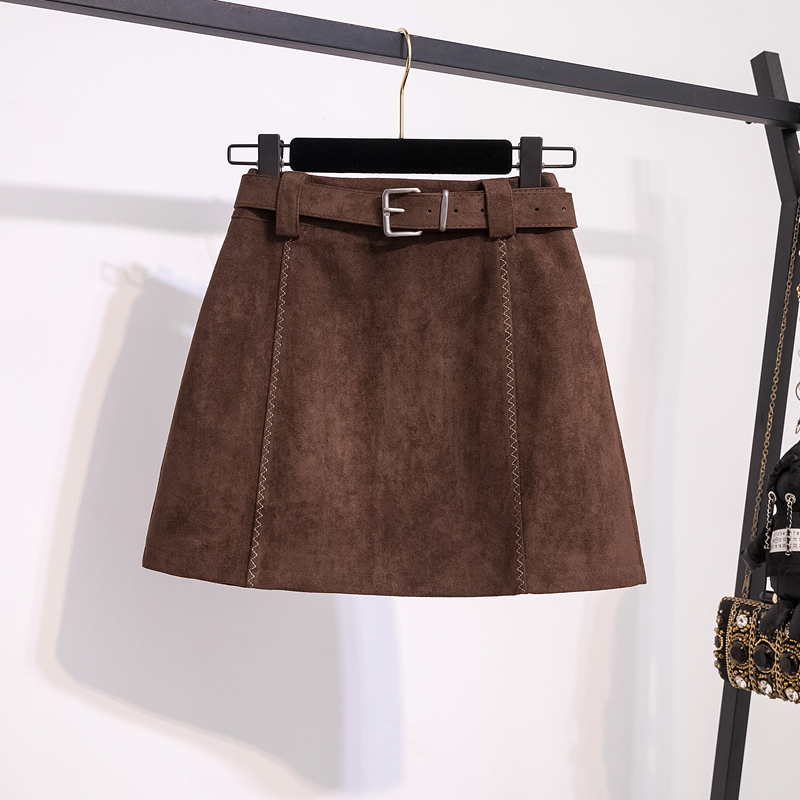 大码胖mm咖色麂皮绒半身裙女秋冬高腰显瘦a字裙防走光包臀短裙子