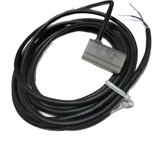 LM-9ALM-9SLM-9VLM-11S两线制原装正品台湾Liangyi感应器