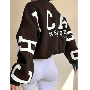 Letter printed long sleeved thick hoodie字母印花长袖加厚卫衣