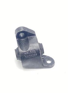 适用于荣威RX5 名爵GS 锐腾 前下支臂衬套 下摆臂三角臂胶套支架