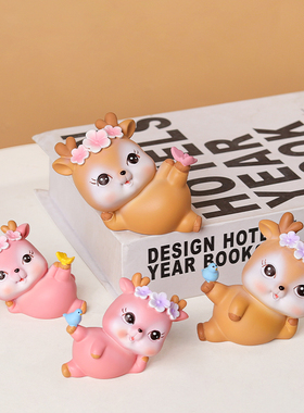 速发可爱小鹿摆件居办公室桌面家饰装系品创意生日礼物