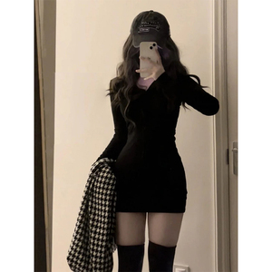 速发包紧连配裙小妈秋冬小个子针织黑丝搭衣的裙子黑色臀身冬季