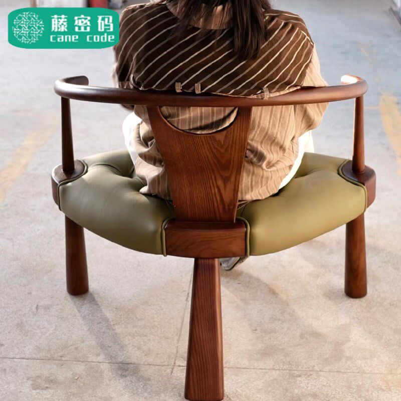 新中式实木单人休闲椅家用茶室圈椅懒人沙发椅轻奢高级真皮茶桌椅