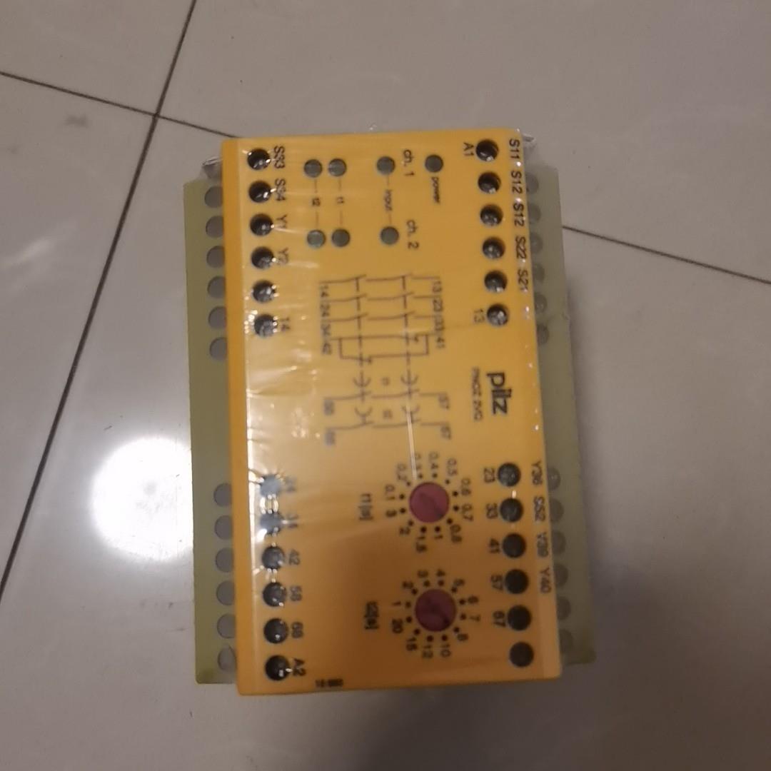 皮尔兹PiIZ安全继电器PNOZ 2VQ 774013德国进(崽崽配件）