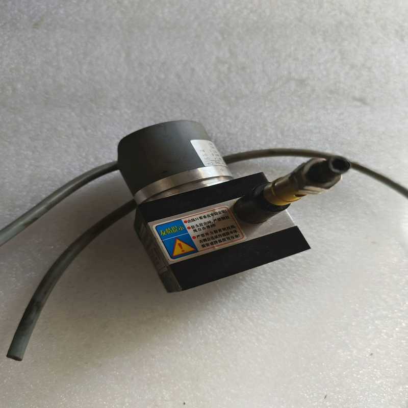 议~拉绳传感器 DX80-10-ML-500-R7-M4，配宜科