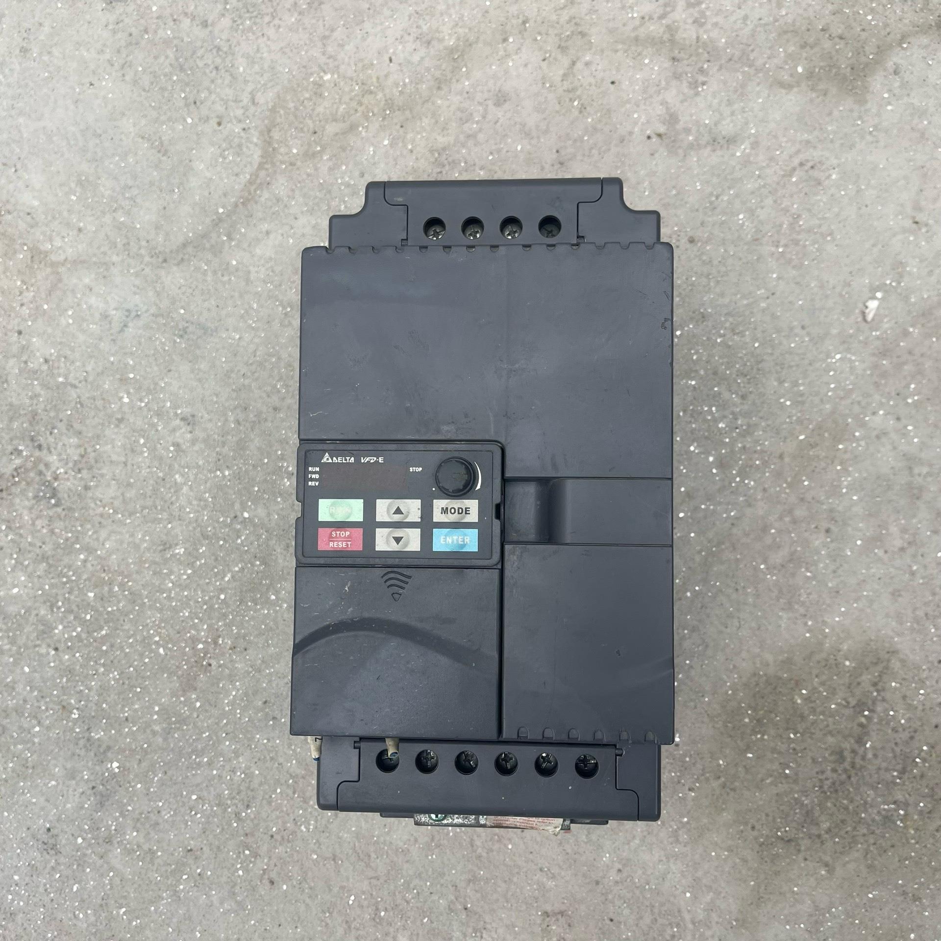 台达变频器，型号VFD075E43A，380V7.5Kw，二(崽崽配件）