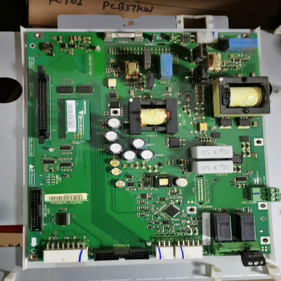 丹佛斯变频器FC202，200KW驱动板，130B7260，(崽崽配件）