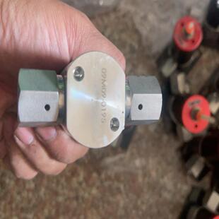 憨憨电子 QUALIFLOW气流体阀 SR.9 0195. 09M09