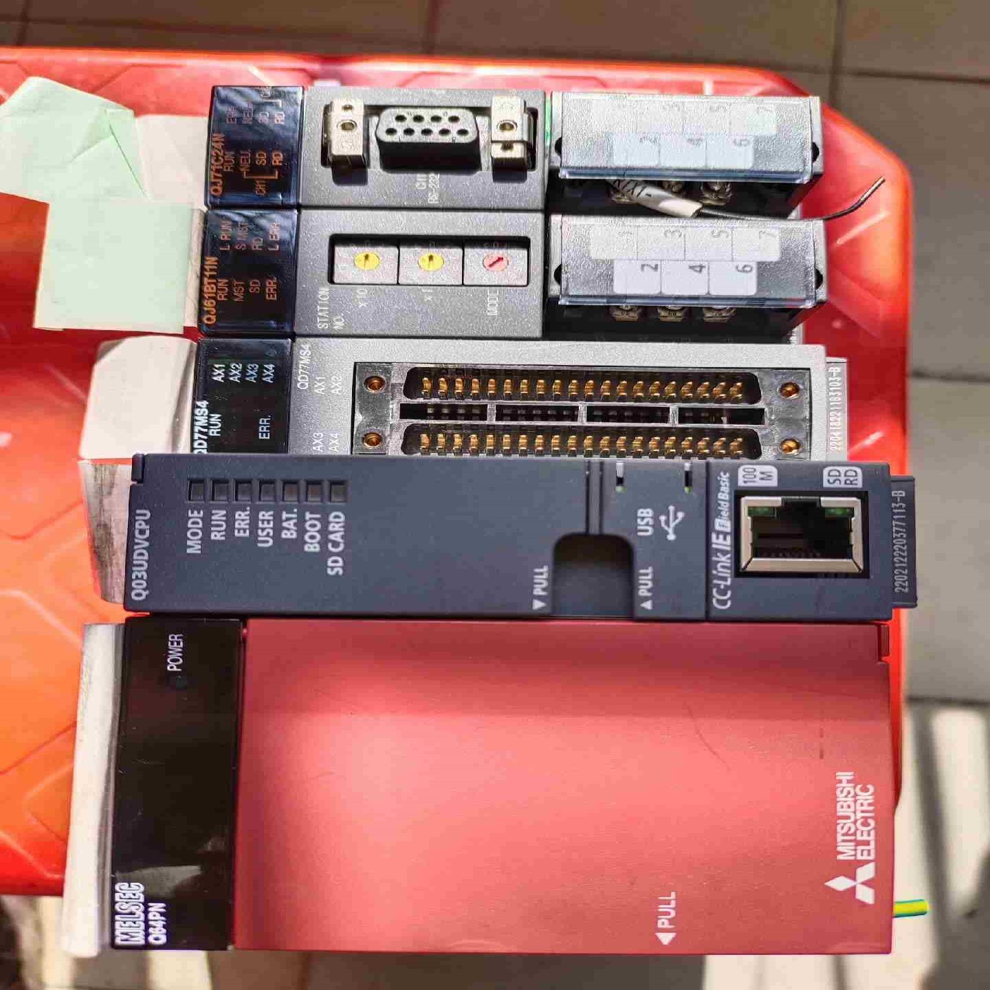 三菱PLC  q03UDVCPU议价