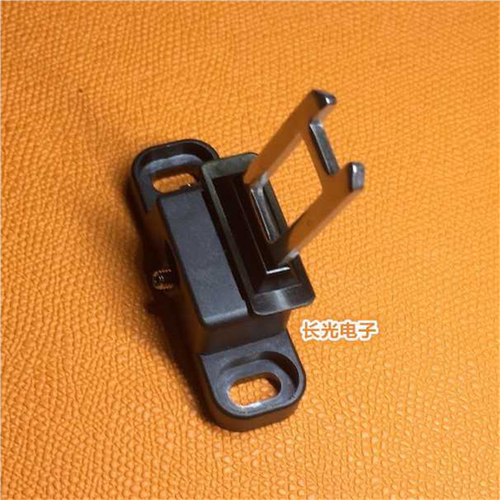 IDEC和泉HS9Z-A55电磁式安全开关钥匙执行元件水平垂直活动型