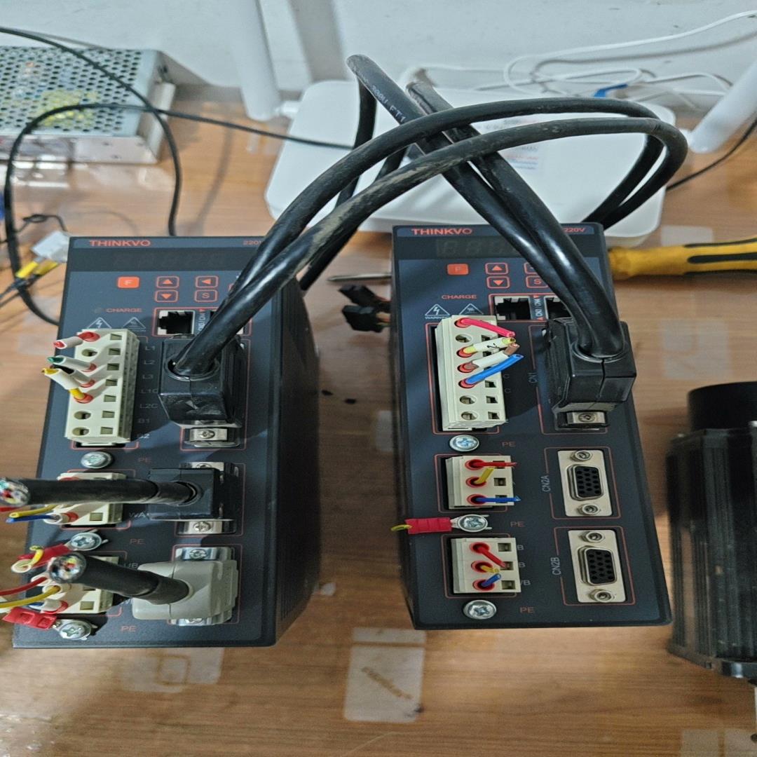 图科C3DW一06A20   双轴2台功能正常98新380一（耶耶电子）