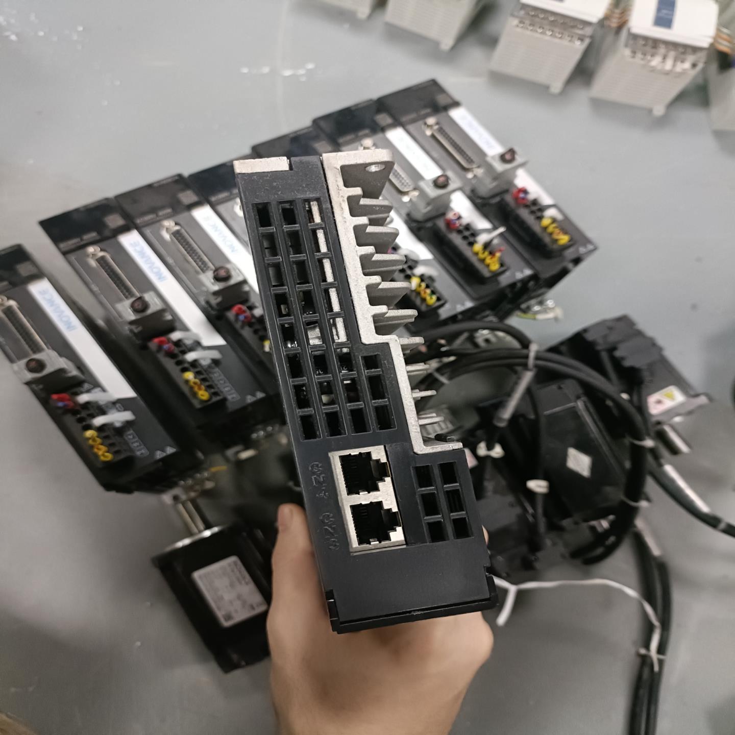 汇川伺服400瓦套装、SV630AS2R8I、MS1H1-4(崽崽配件）