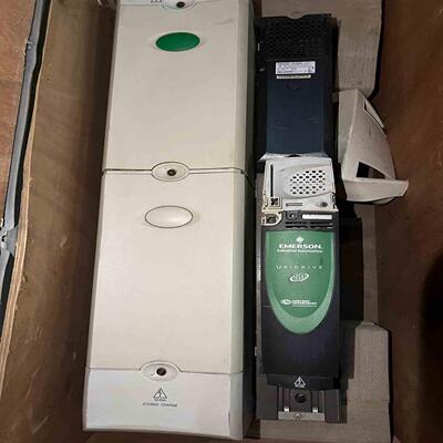 闲置变频器 spmd1403 当配件议价