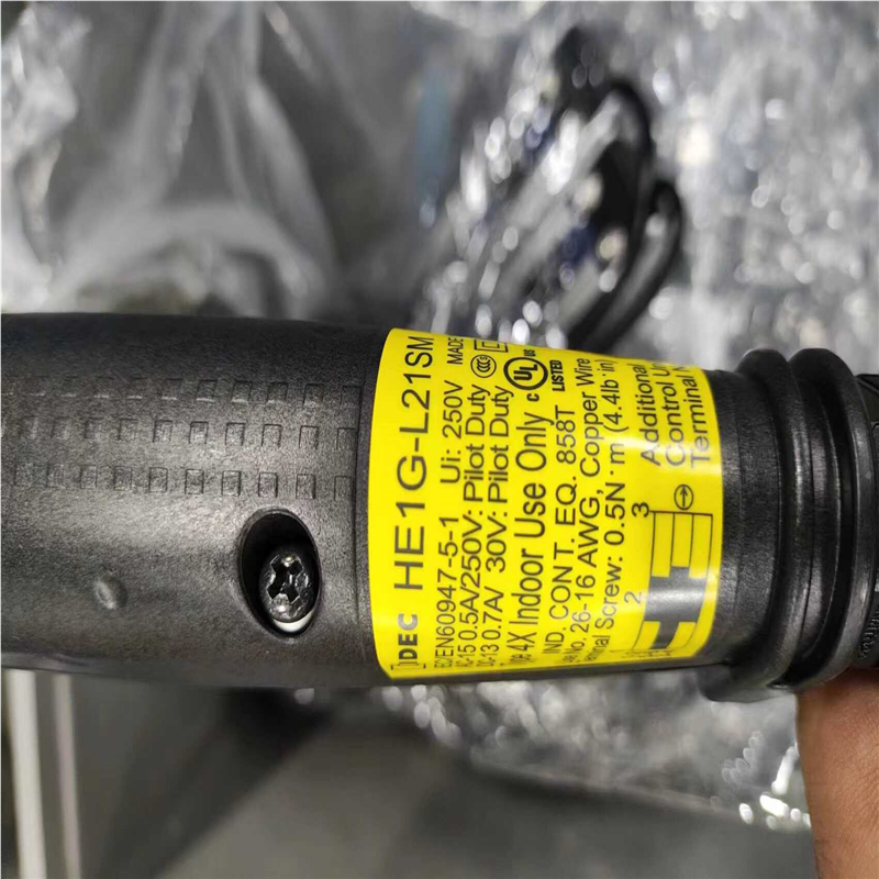 IDEC光幕 HE1G-L21SM KEYENCE PJ-5~议价