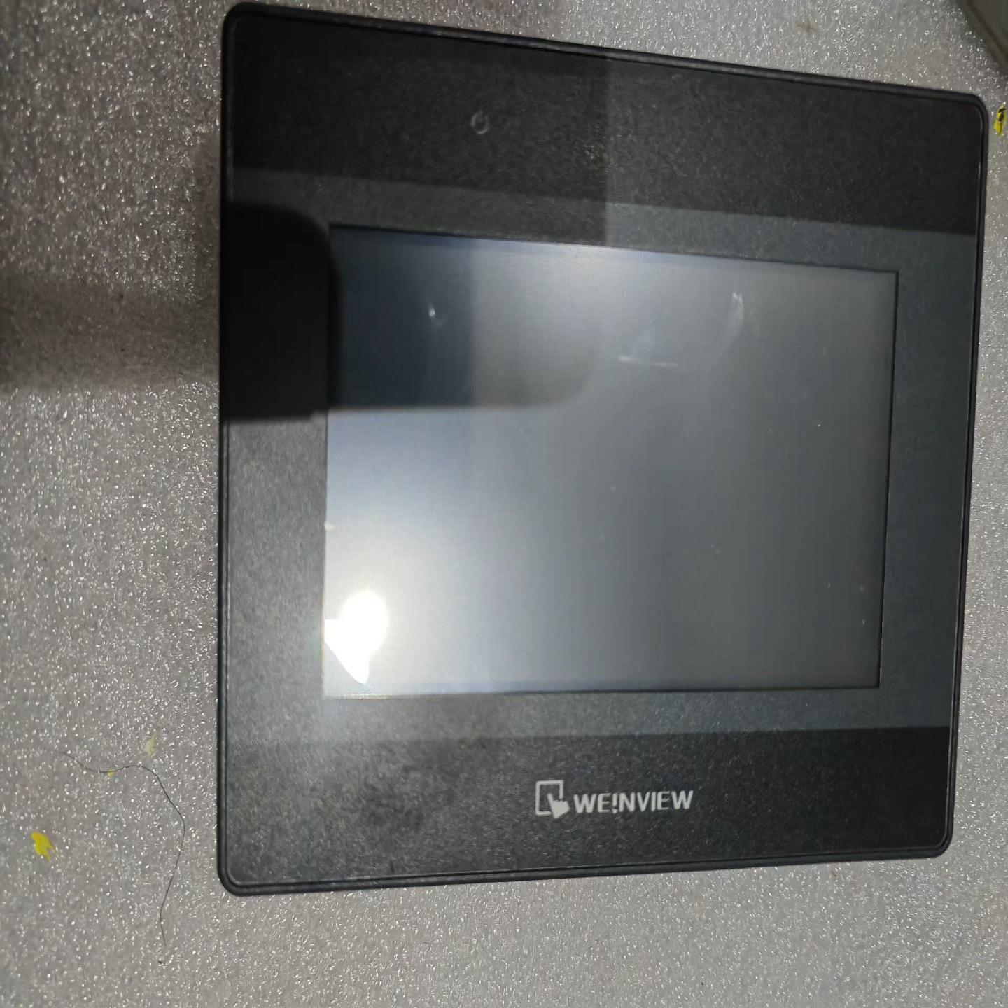 (议价)威纶通触摸屏MT6051iP