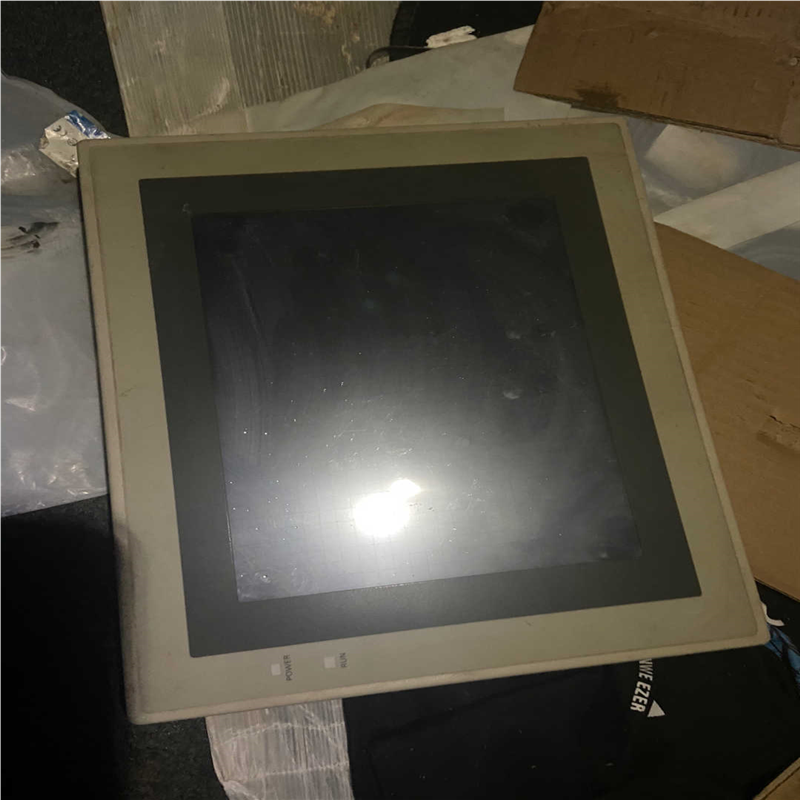 二手欧姆龙触摸屏NT631C-ST151-EV2S一个便宜卖（崽载电子）