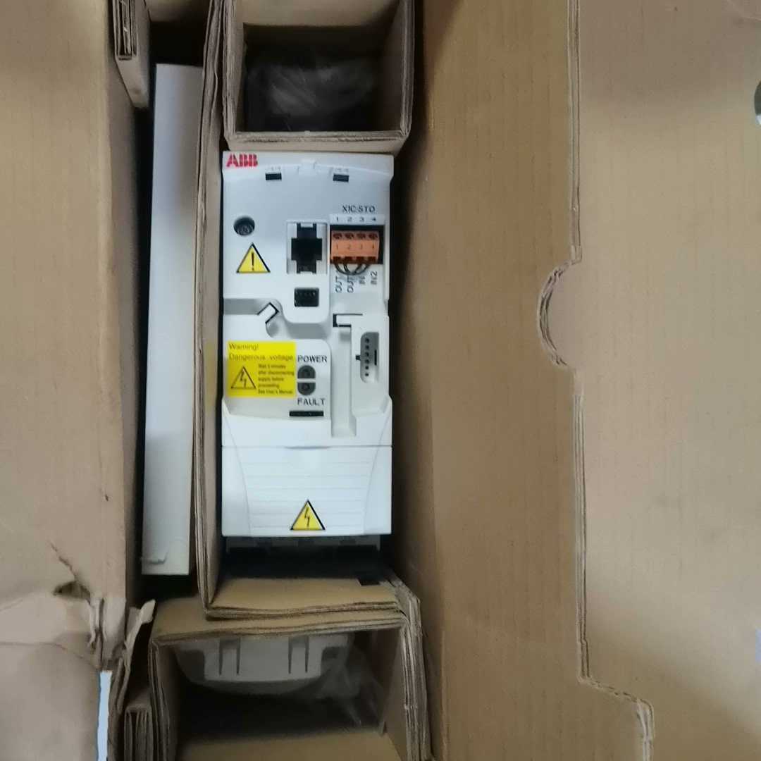 ABB变频器ACS355-03E-04A1-4 1.5KW~议价