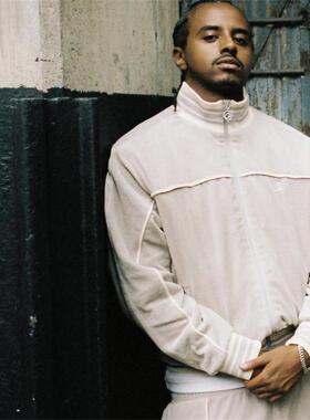 Corteiz 新款时尚高腰显瘦秋冬季灯芯丝绒灰色外套上衣长裤男套装