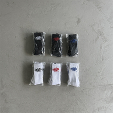 SYNA  Fashion socks 新款时尚潮牌刺绣保暖长筒袜2双