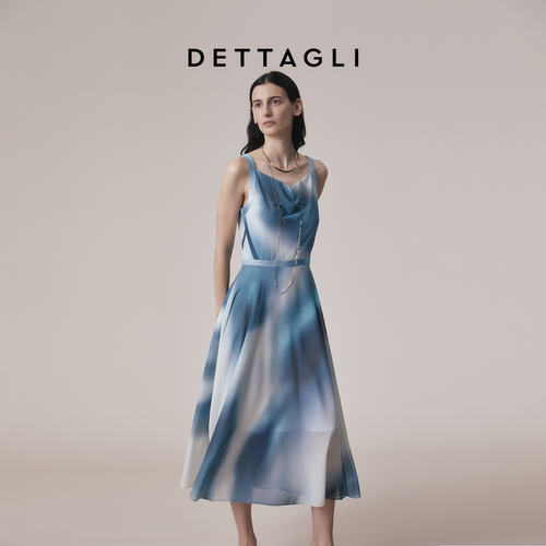 Dettagli/迪塔莉秋季新款渐变条纹印花秋日出游吊带连衣裙半裙