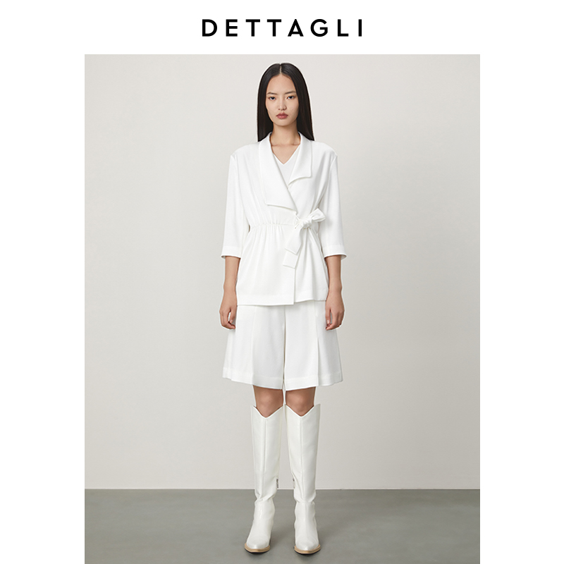 Dettagli/迪塔莉新中式夏季新款白色时尚不对称领绑带七分袖外套