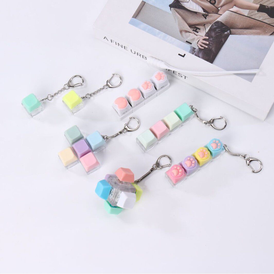 跨境解压按键钥匙扣马卡龙猫爪按键机械键盘手指高颜值按键钥匙扣