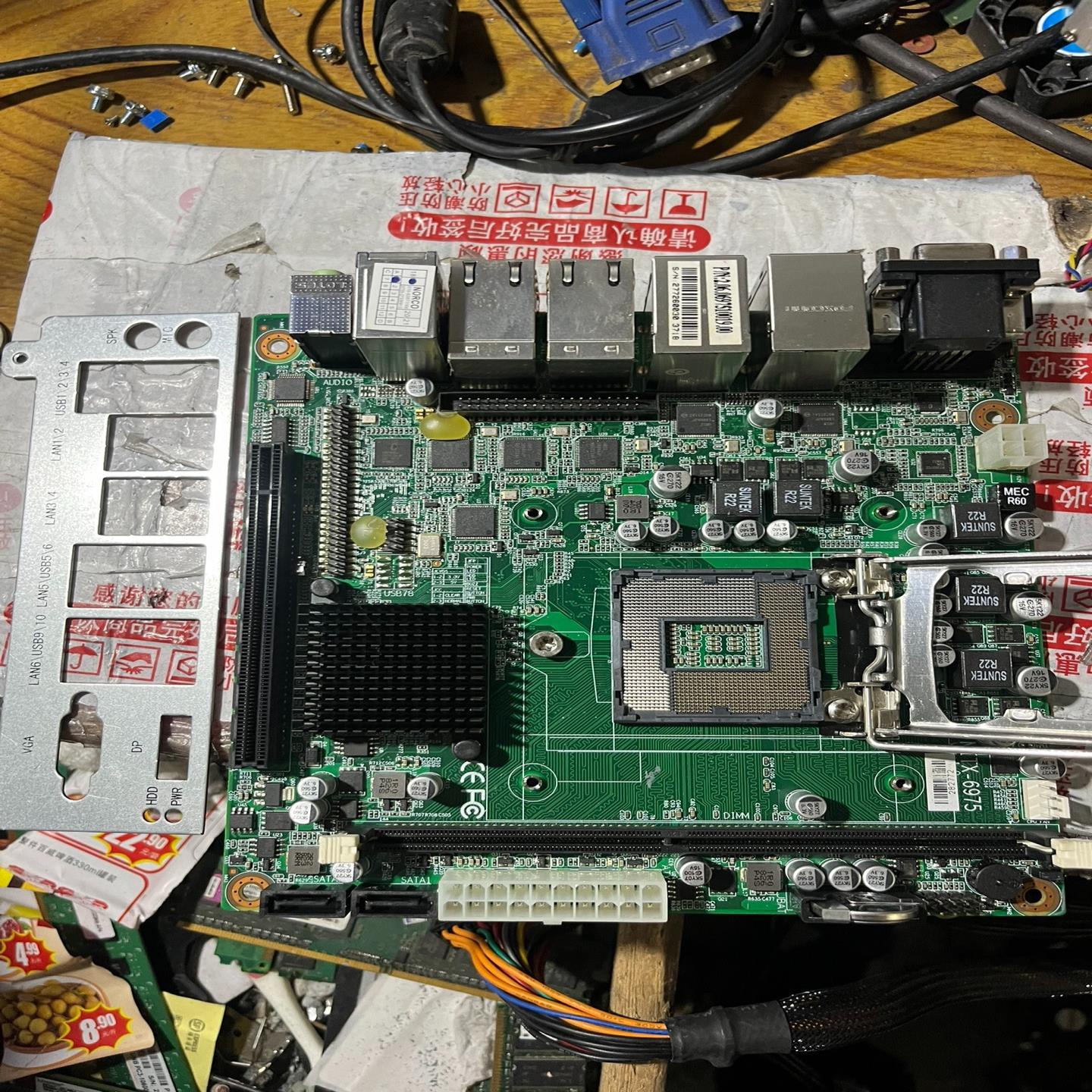 探路狮 MITX-6975  1151接口主板 6个网囗 千（豆豆设备）