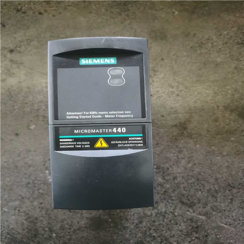 变频器6SE6440 2UD15-5AA1055k（基数电子）
