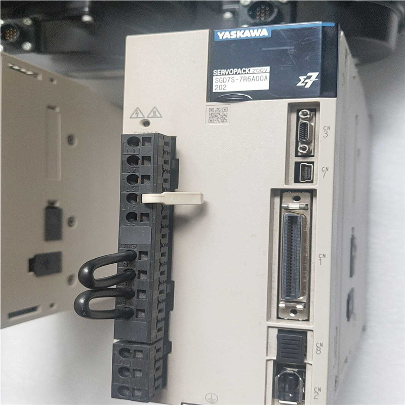 安川驱动器SGD7S-7R6A00A202电机SGM7G-0(崽崽配件）